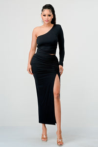 Chic one-shoulder matching top and skirt set with a side slit for a sophisticated and stretchy fit Rêve Dorés